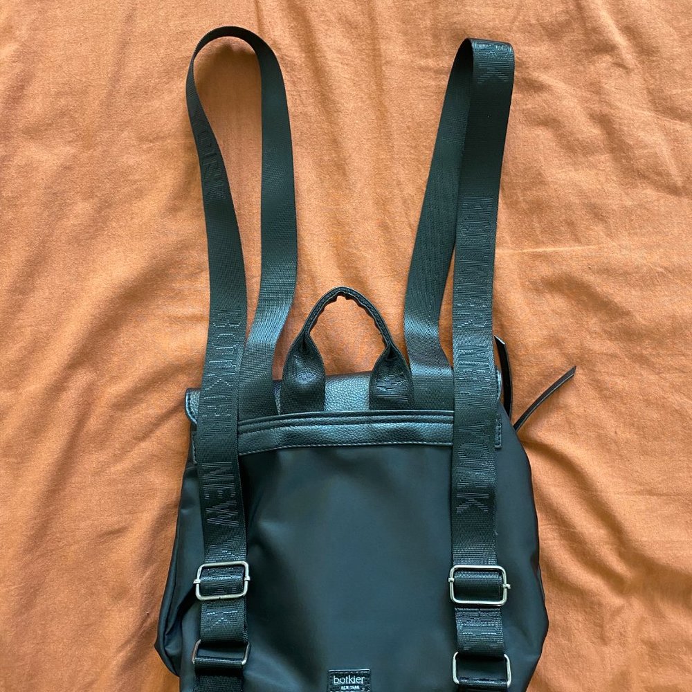 Botkier backpack - Picture 3 of 5